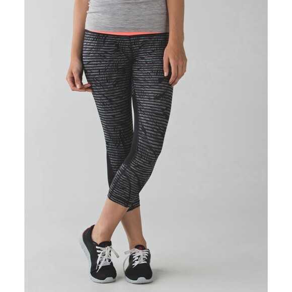 Lululemon Leggings Womens 6 Black - Picture 2 of 8